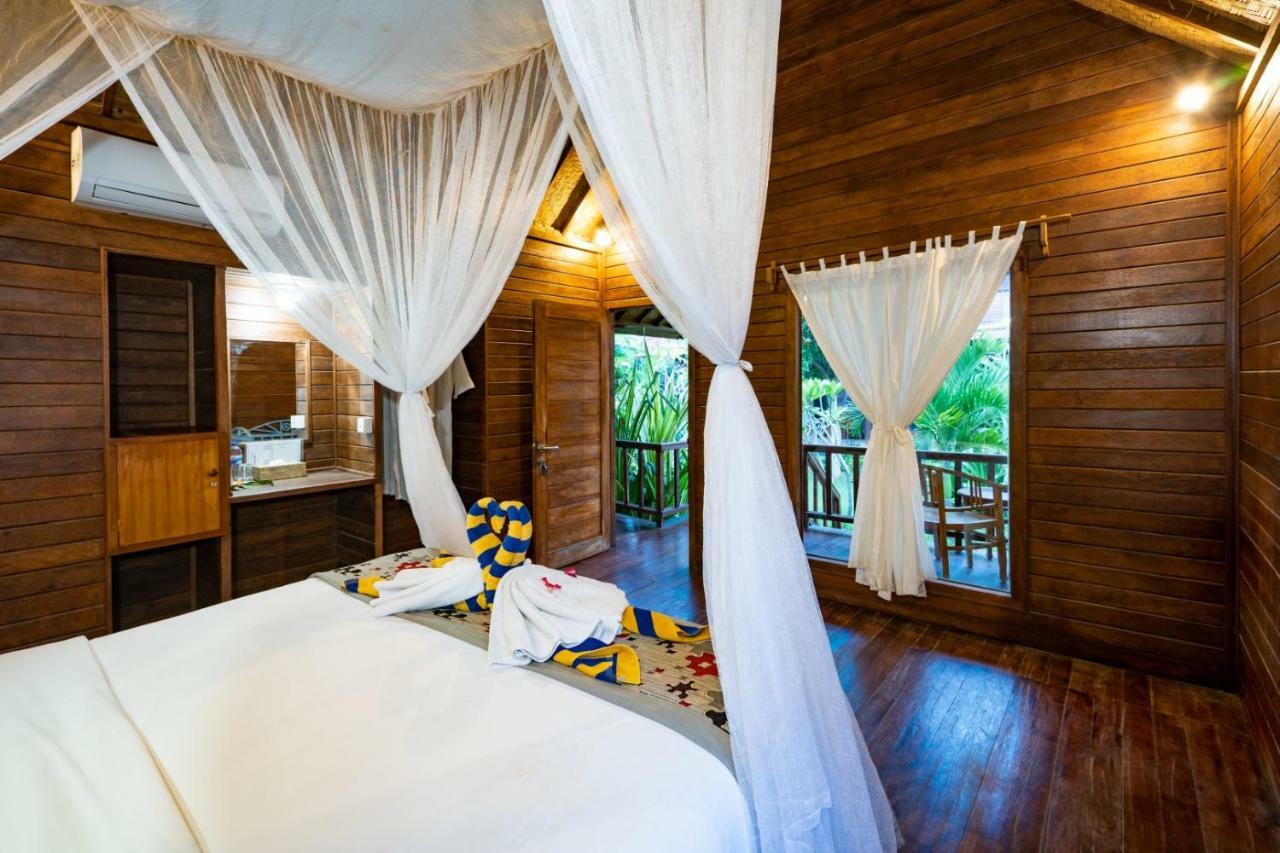 Dream Beach Inn Lembongan Exteriör bild