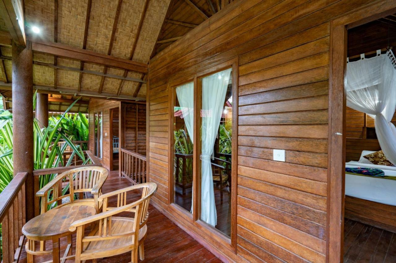 Dream Beach Inn Lembongan Exteriör bild