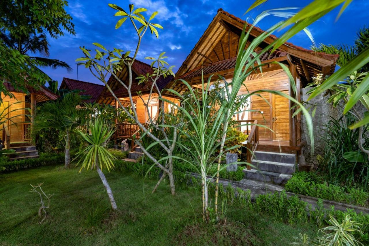 Dream Beach Inn Lembongan Exteriör bild